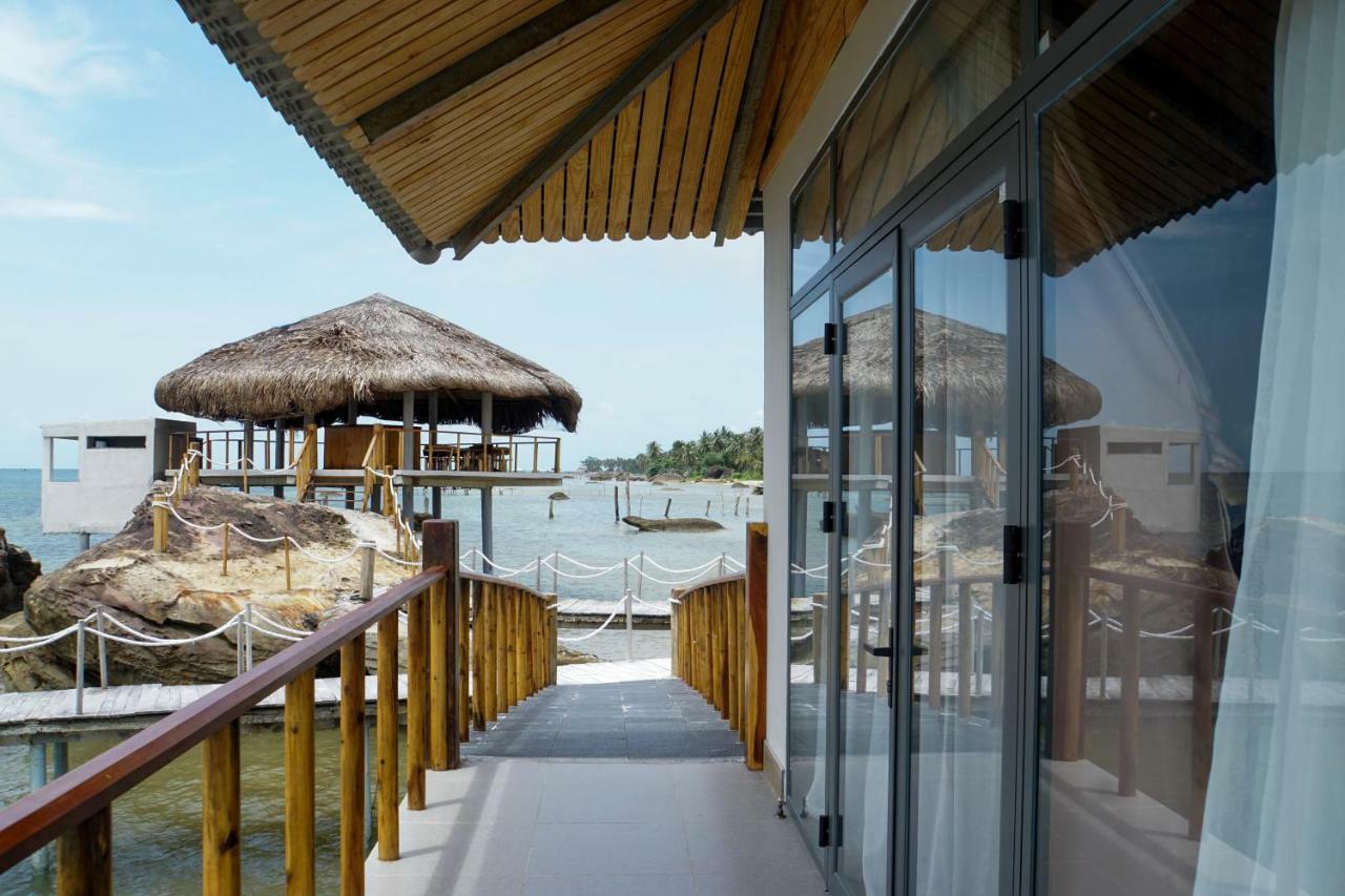The Pier Phu Quoc Resort Экстерьер фото