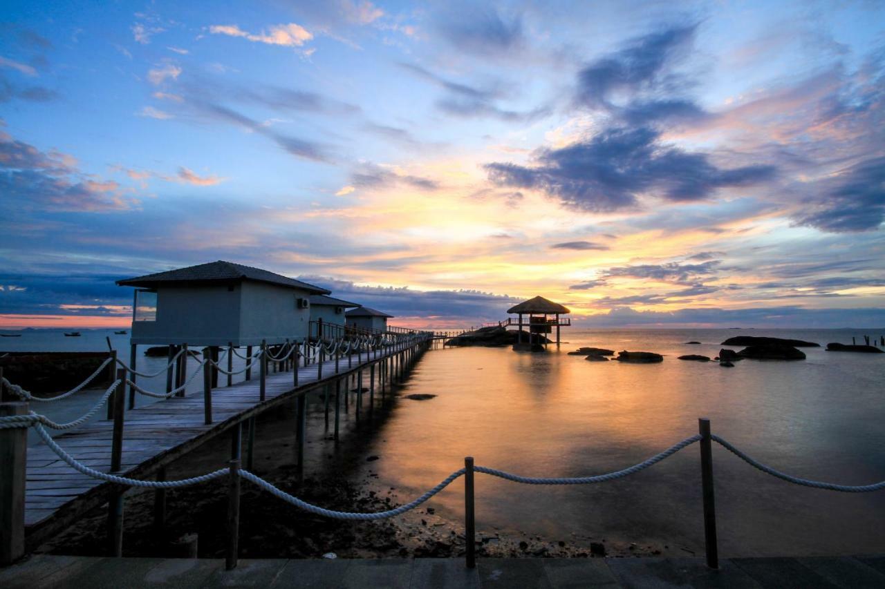 The Pier Phu Quoc Resort Экстерьер фото